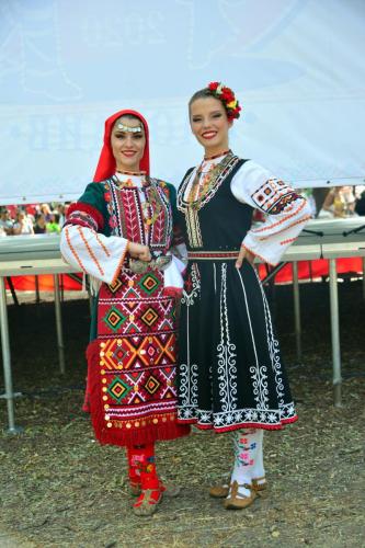 женска народна носия